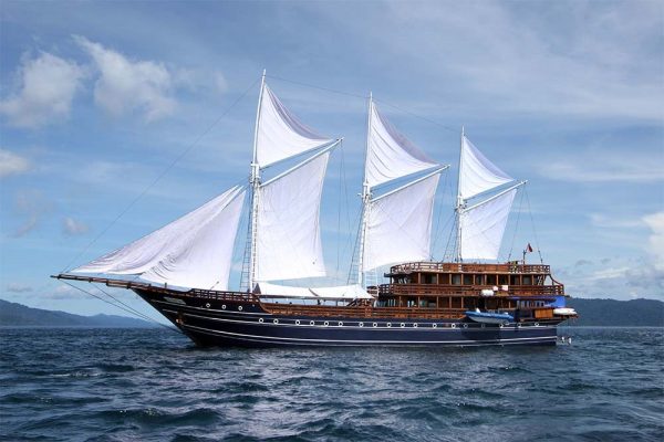 KLM ALMIRA